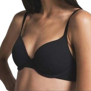 SKIMS Fits Everybody T-Shirt Bra in Black Size 32C